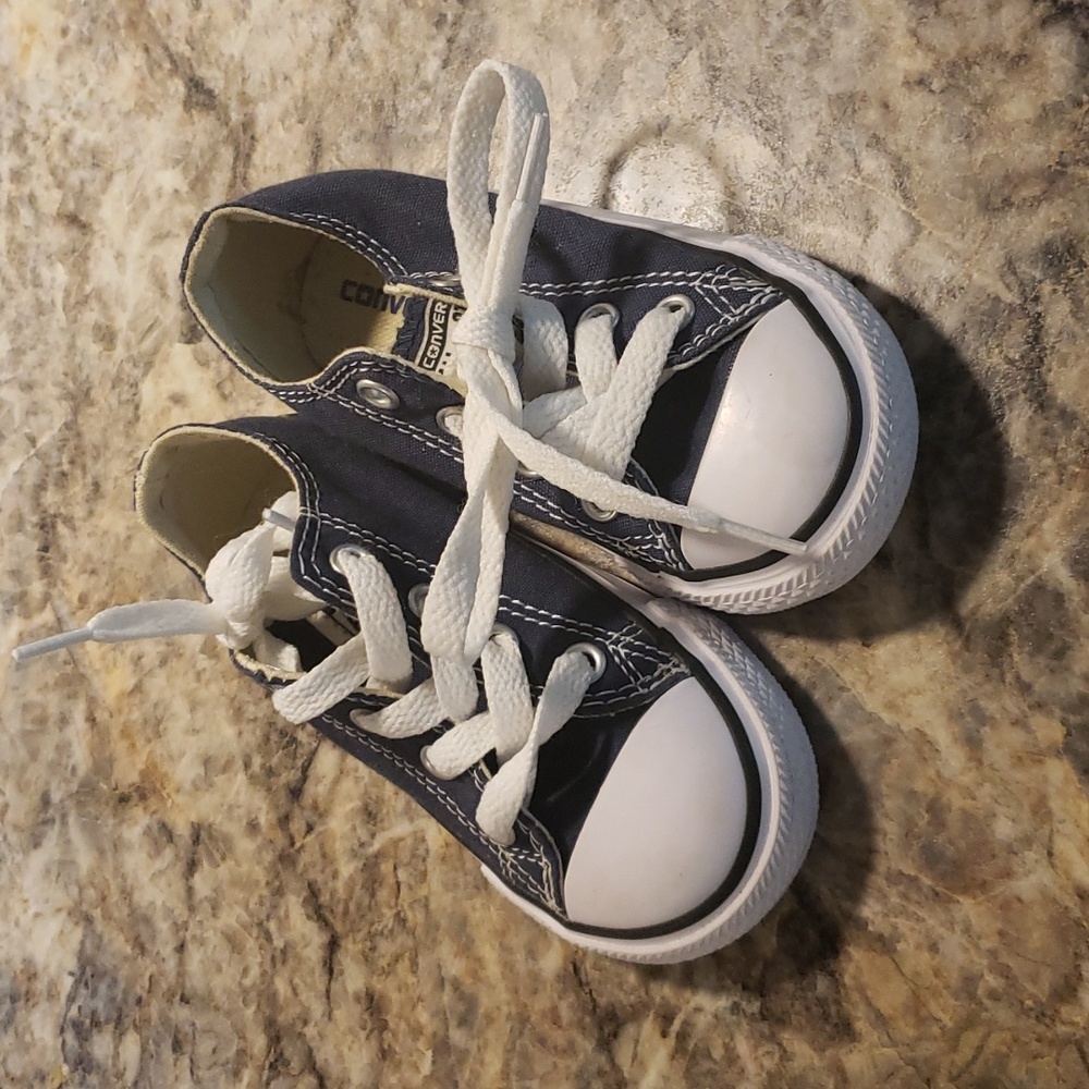 Converse Sneakers Toddler Size 6